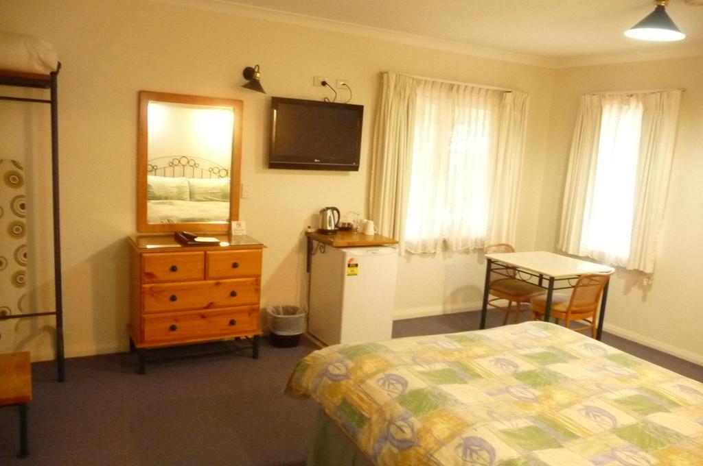 Nelsons Of Bridgetown Hotel Bilik gambar